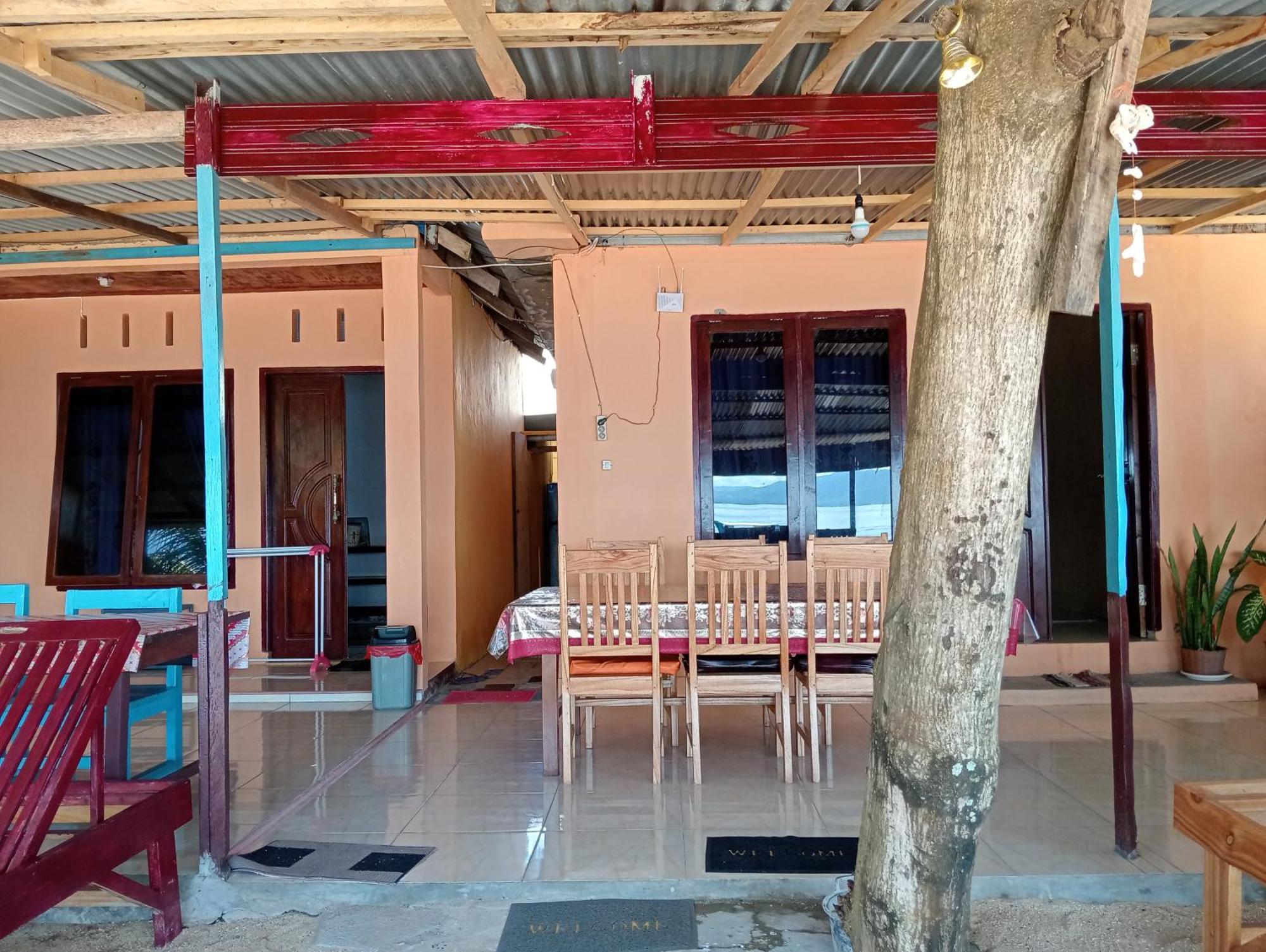 Mamalis Homestay Manado Exteriér fotografie