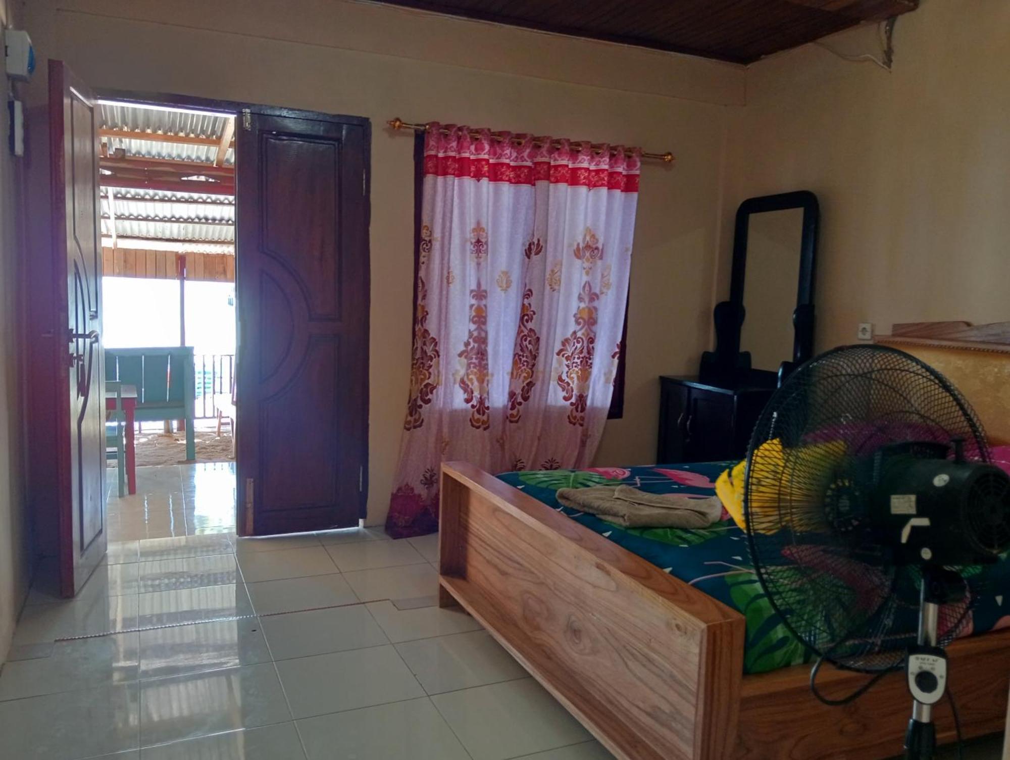 Mamalis Homestay Manado Exteriér fotografie